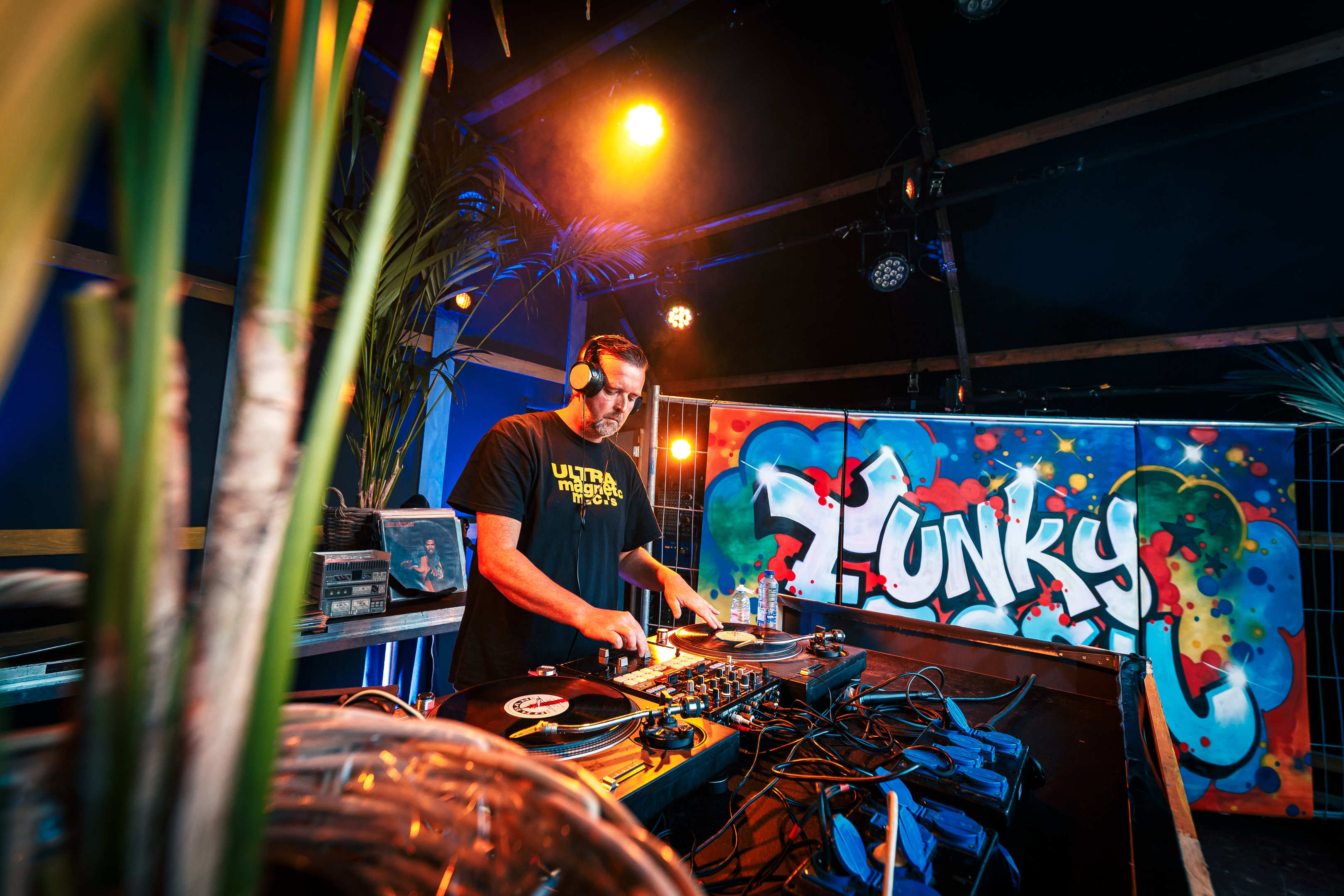 DJ SERCH