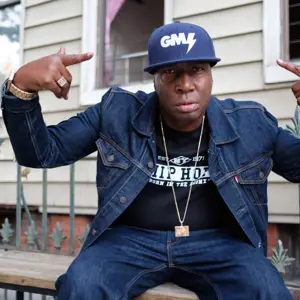 GRANDMASTER FLASH
