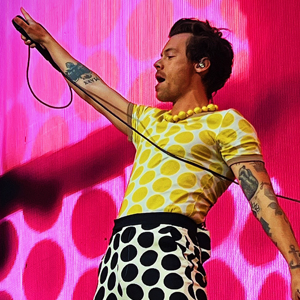 MIDNIGHT MEMORIES: A HARRY STYLES PRE-PARTY