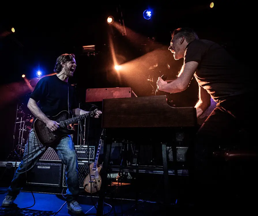 BLUESWORLD CAFÉ: THE WOODS