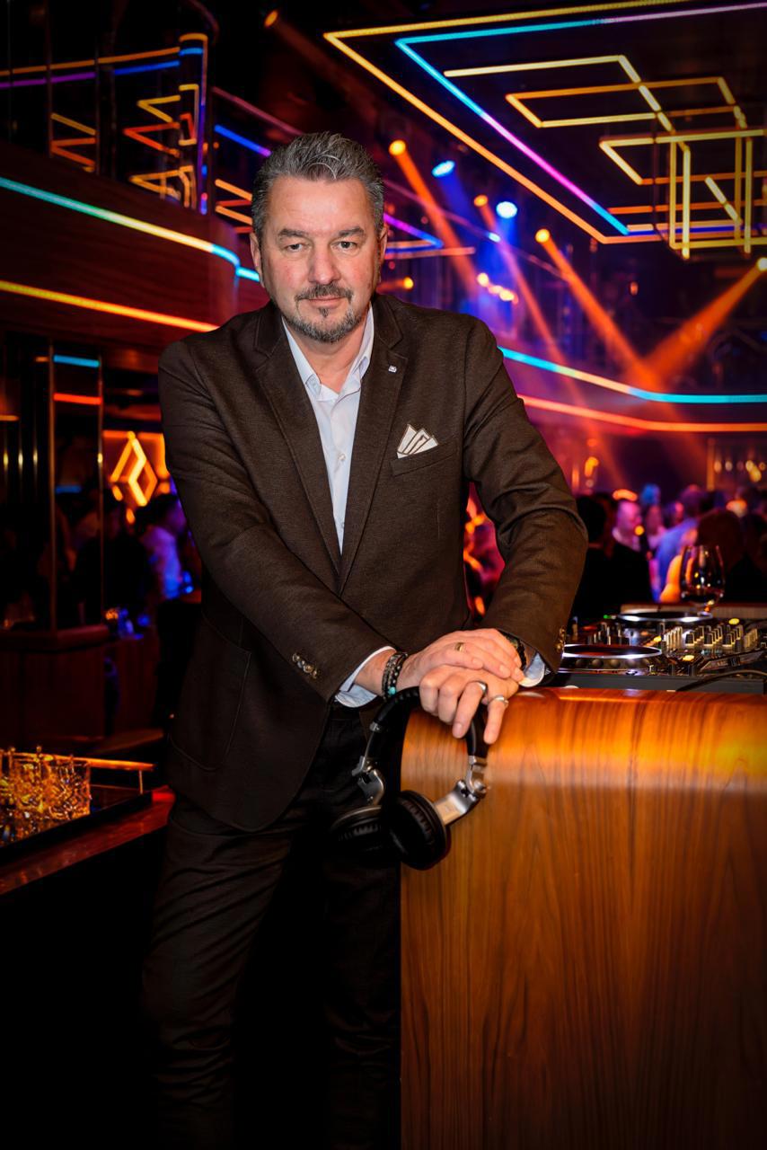 HANS STROEVE