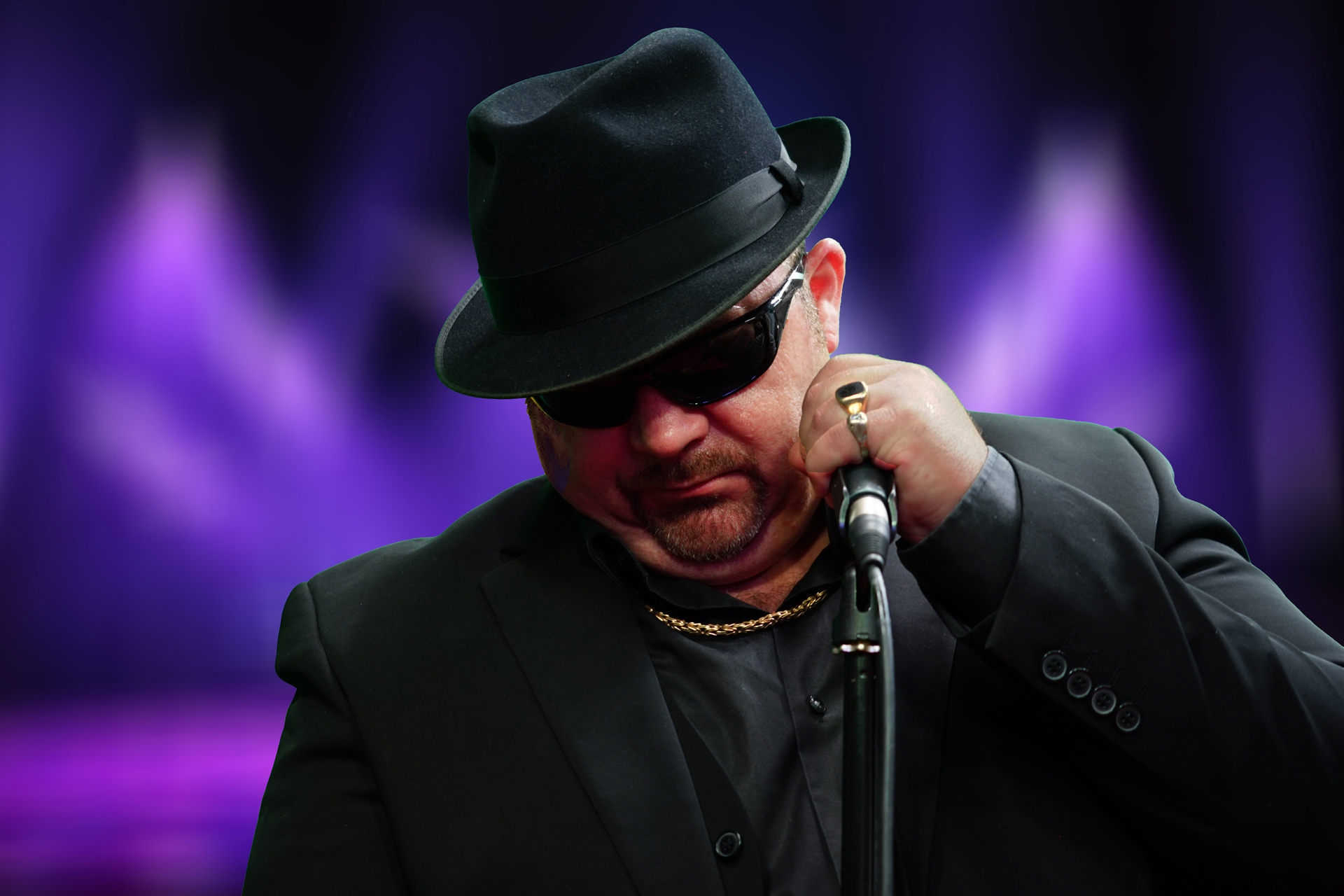 RENÉ VAN BEETEN - ANDRÉ HAZES IMITATOR